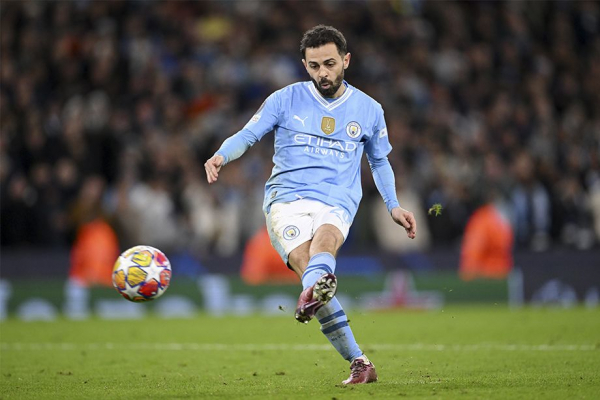 Трансферы, лето-2024: возможные переходы, Бернарду Силва, Кварацхелия, Ямал, Кьеза, Фримпонг, Фалькао, Жиру, Варан