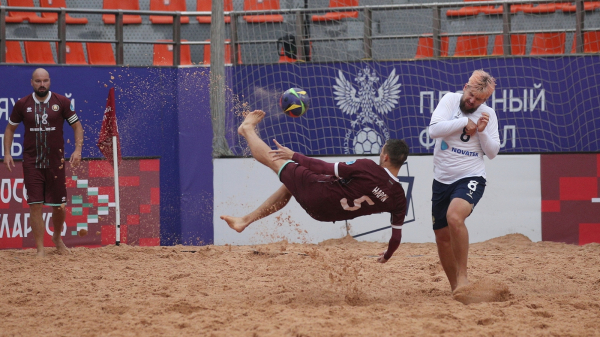 Сборная России по пляжному футболу уступила Беларуси