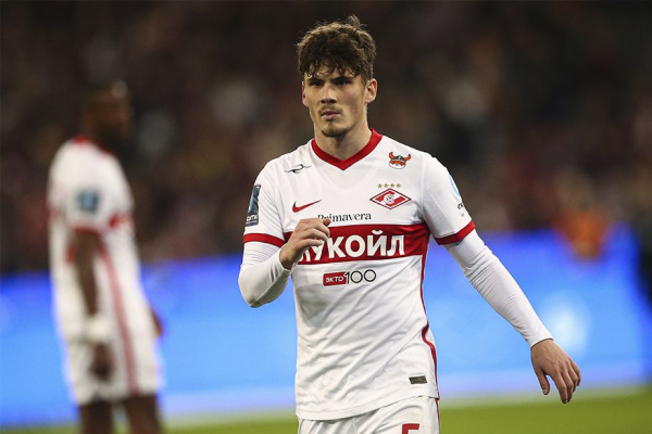 12 известных российских футболистов свободных агентов: Дзюба, Джикия, Миранчук, Черышев, Полоз, Крицюк, Шунин, Гильерме