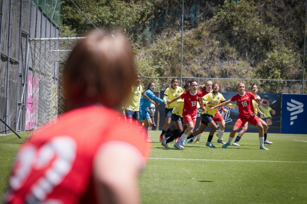 Женская молодежка взяла реванш у сборной Эквадора