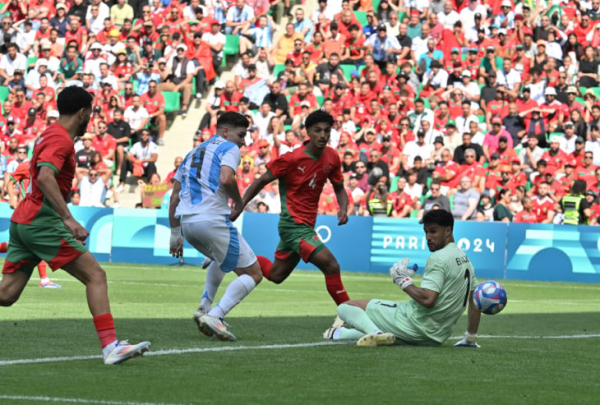 &laquo;Не будь такого "Спартака", было бы скучно&raquo;. Валерий Непомнящий &mdash; о гегемонии &laquo;Зенита&raquo; и страданиях от Олимпиады