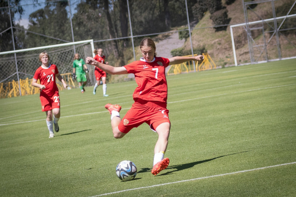 Женская молодежка взяла реванш у сборной Эквадора
