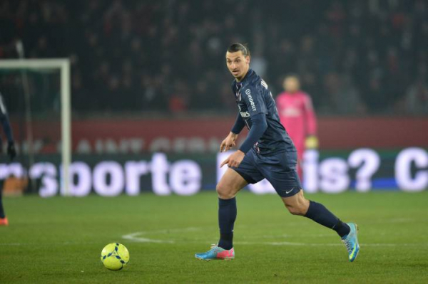 Перепись легенд. Месси, Роналду, Анри и еще 22 лучших футболиста XXI века