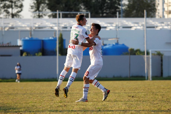 Полузащитник Локомотива Алексей Батраков, карьера, статистика, подробности, Галактионов, РПЛ-2024/2025