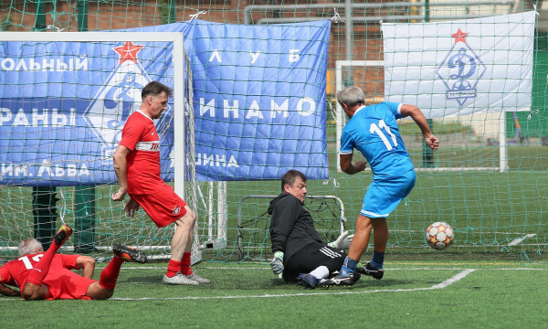 Ветераны &laquo;Динамо&raquo; выиграли июльский тур &laquo;Негаснущих звезд &ndash; 2024&raquo;