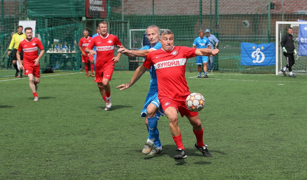 Ветераны &laquo;Динамо&raquo; выиграли июльский тур &laquo;Негаснущих звезд &ndash; 2024&raquo;