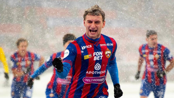 ЦСКА выразил благодарность Чалову, перешедшему в греческий ПАОК