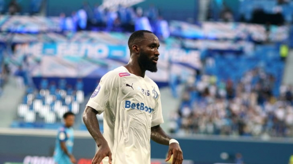 &laquo;Динамо&raquo; продлило контракт с Нгамале