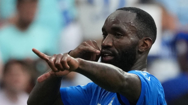 "Динамо" подписало новый контракт с полузащитником Муми Нгамале