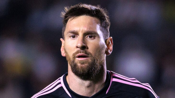 Перепись легенд. Месси, Роналду, Анри и еще 22 лучших футболиста XXI века