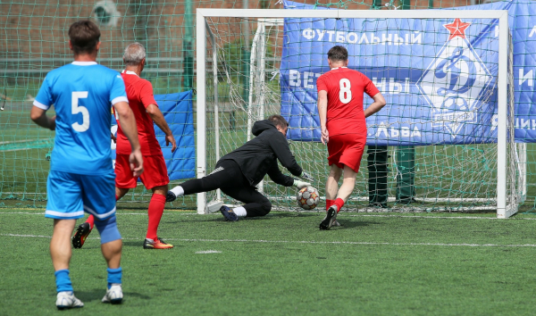 Ветераны &laquo;Динамо&raquo; выиграли июльский тур &laquo;Негаснущих звезд &ndash; 2024&raquo;