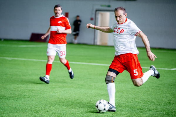 РФС провёл матч легенд в честь 75-летия Александра Мирзояна 