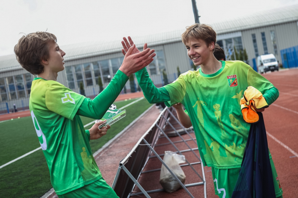 Первые покеры в сезоне и дубль вратаря &laquo;Волгаря&raquo;