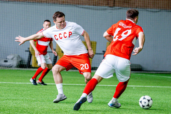 РФС провёл матч легенд в честь 75-летия Александра Мирзояна 