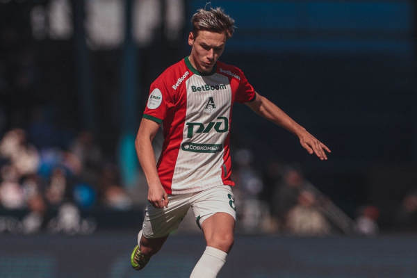 Чемпионат России, РПЛ-2025/2026, кто лучший игрок 25-го тура, Спартак, ЦСКА, Локомотив, Маркиньос, Жедсон, Кисляк, Батраков, Дзюба