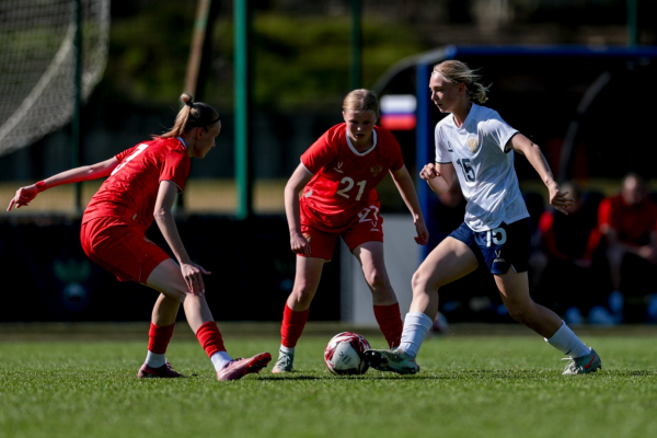 Женские национальная и молодёжная сборные сыграли вничью