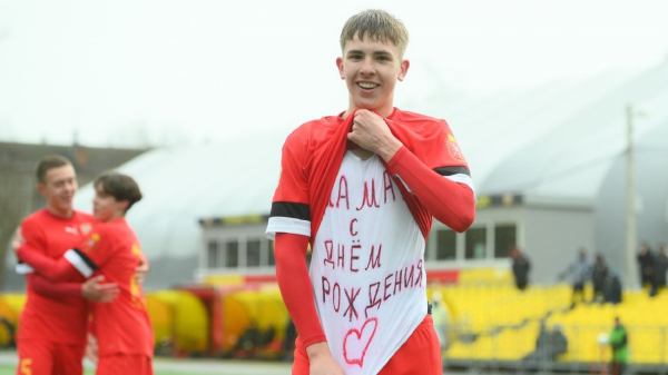 Первые покеры в сезоне и дубль вратаря &laquo;Волгаря&raquo;