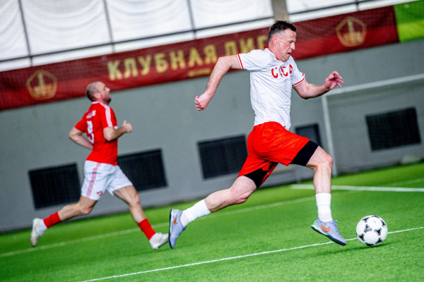 РФС провёл матч легенд в честь 75-летия Александра Мирзояна 