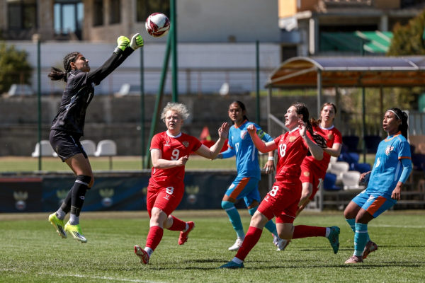 Женская юниорская сборная России U-17 одержала третью победу над Индией